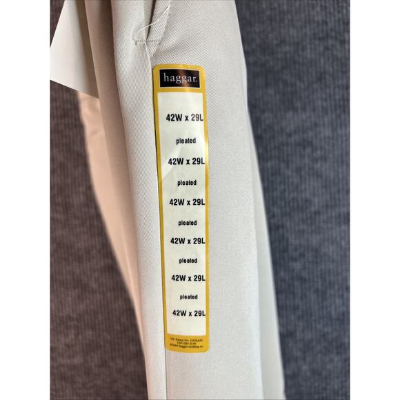 Vintage Haggar Mens Pleated Chino Dress Pants Size 42 Tan Preppy Business Office - Picture 5 of 10